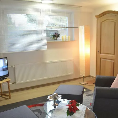 Ferienwohnung Petri Apartment *